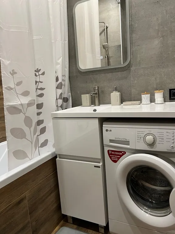 Уютная квартира - студия в тихом районе с развитой инфраструктурой