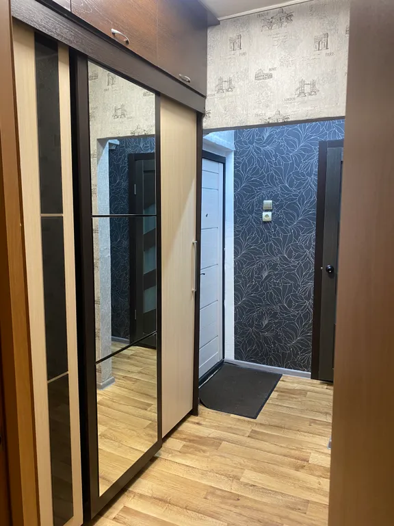 Уютная квартира в центре города, Байкал в пяти минутах ходьбы — аренда посуточно в Северобайкальск