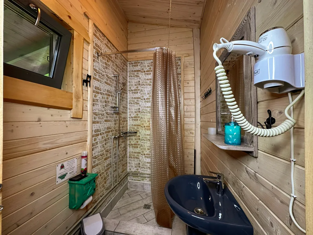 Дом Бриз загородный комплекс Здоровей