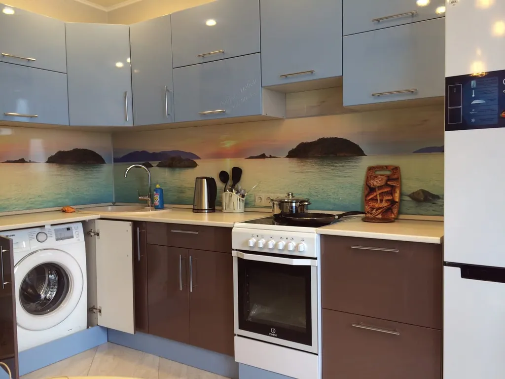 1 комнатная рядом с ТЦ Кристалл