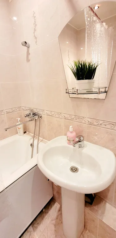 Видовая квартира рядом с Семашко