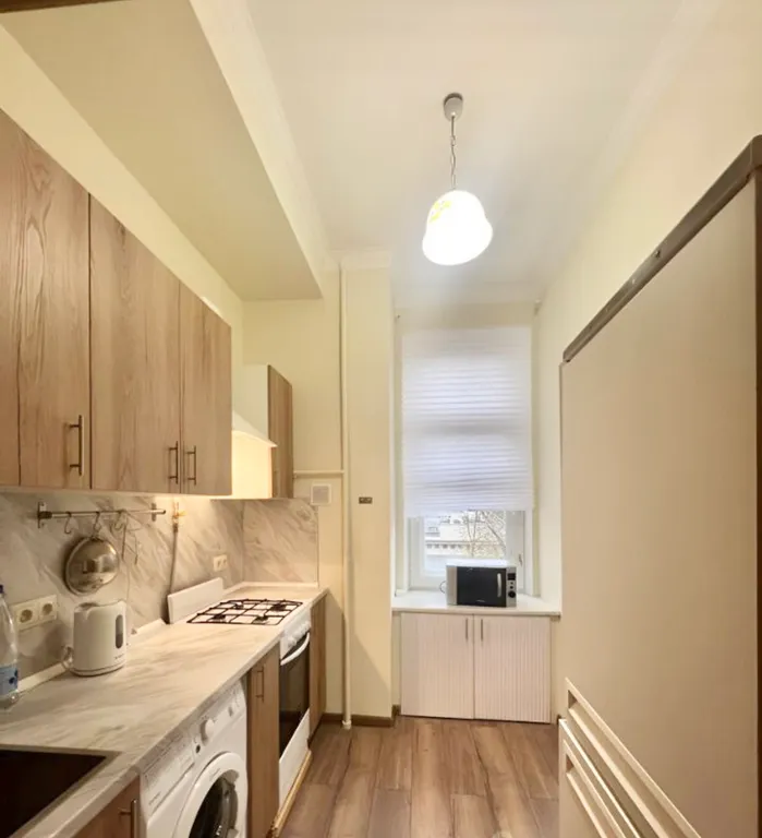 Квартира Комната в центре у метро — Москва