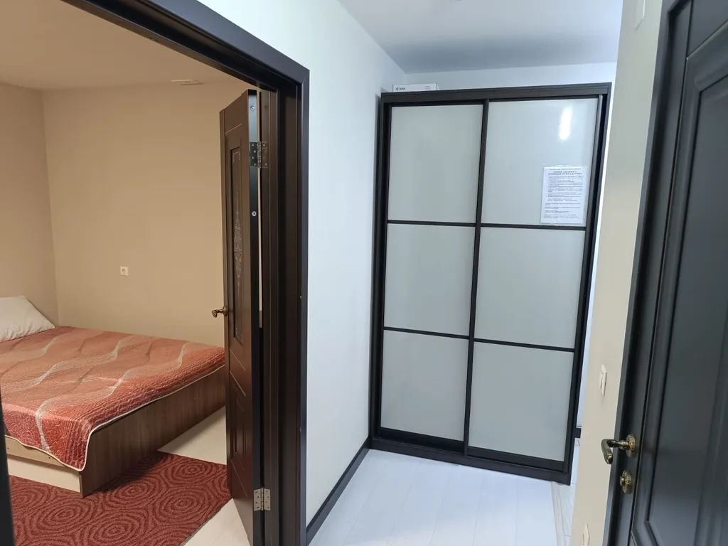 Отличная квартира с кондиционером рядом с ТЦ Планета и Кузнецкий Лед