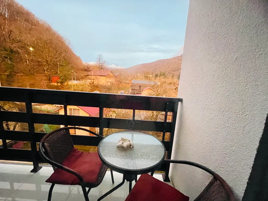 Уютная квартира с видом на горы