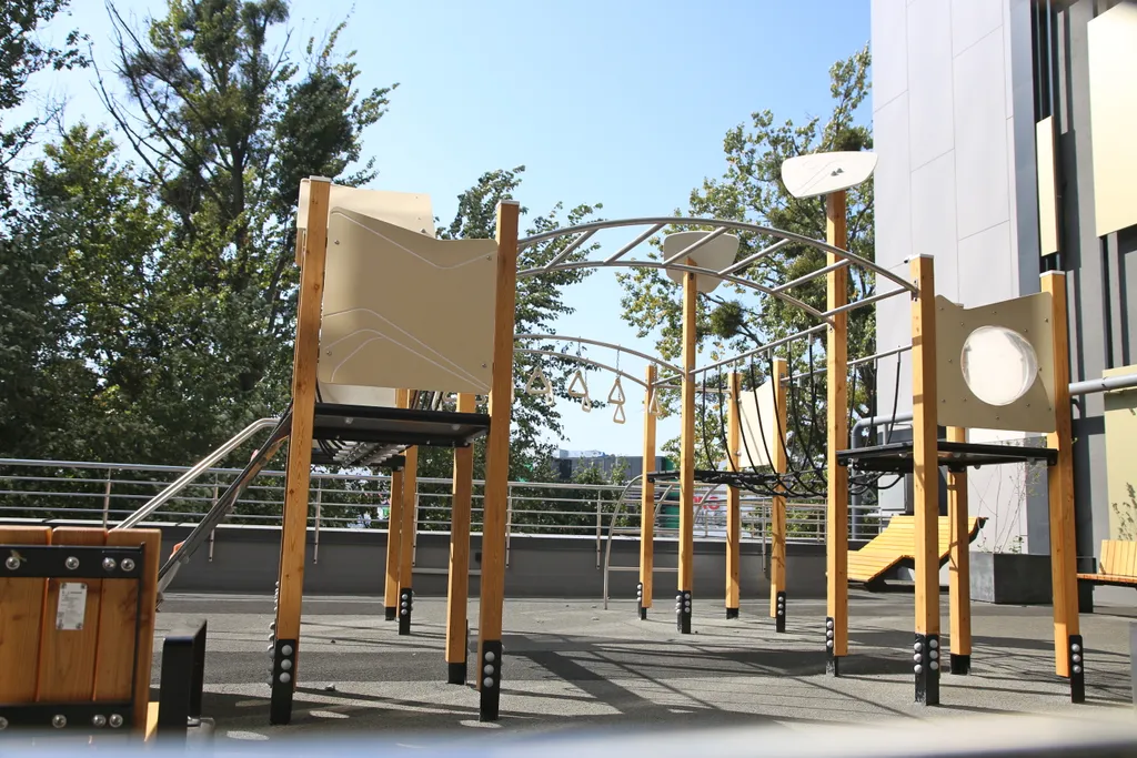 Квартира Апартаменты "Малевич" - мята лаванда и горький шоколад в интерьере — Калининград