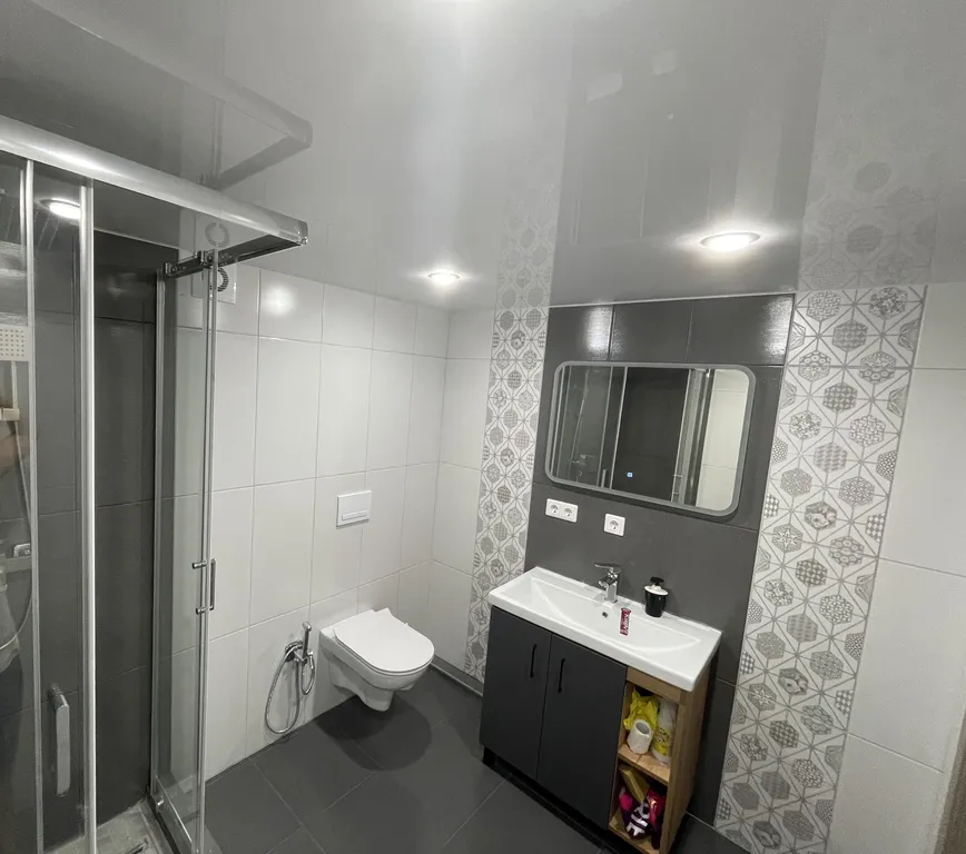 Новая, чистая двухуровневая квартира на берегу реки Волга