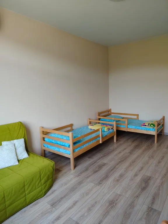 Квартира с видом на бассейн и горы