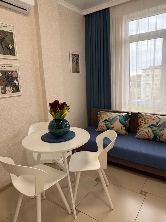 Квартира Квартира Просторная студия с закатами!!! — Сириус