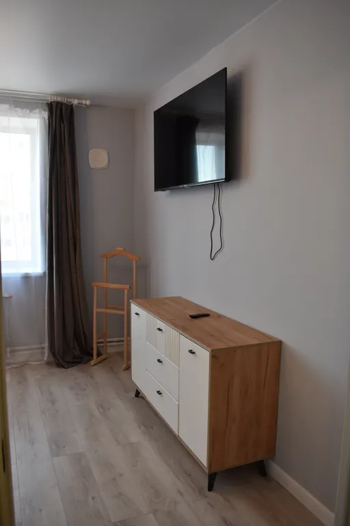 Новая дизайнерская квартира с новым ремонтом и мебелью