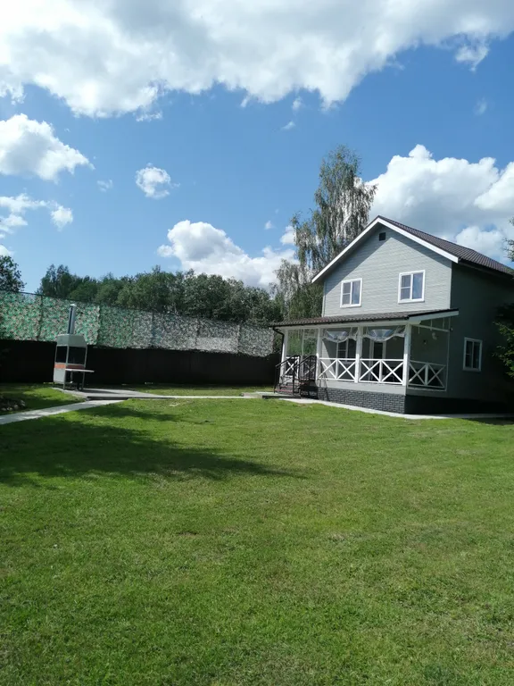 Коттедж Уютный дом с верандой и баней — Марьино