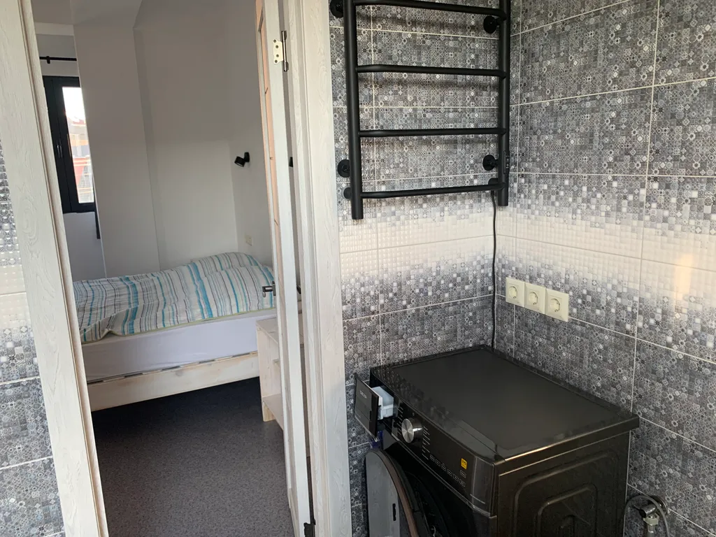 Уютная квартира в центре в частном доме с садом