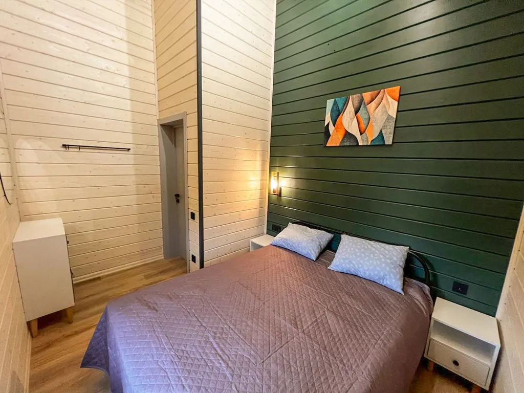 Уютный коттедж БарнХаус с сауной (включена) и сибирским чаном