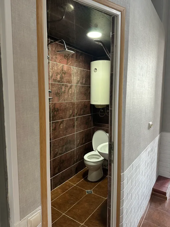 Уютная квартира с большими окнами и красивым видом