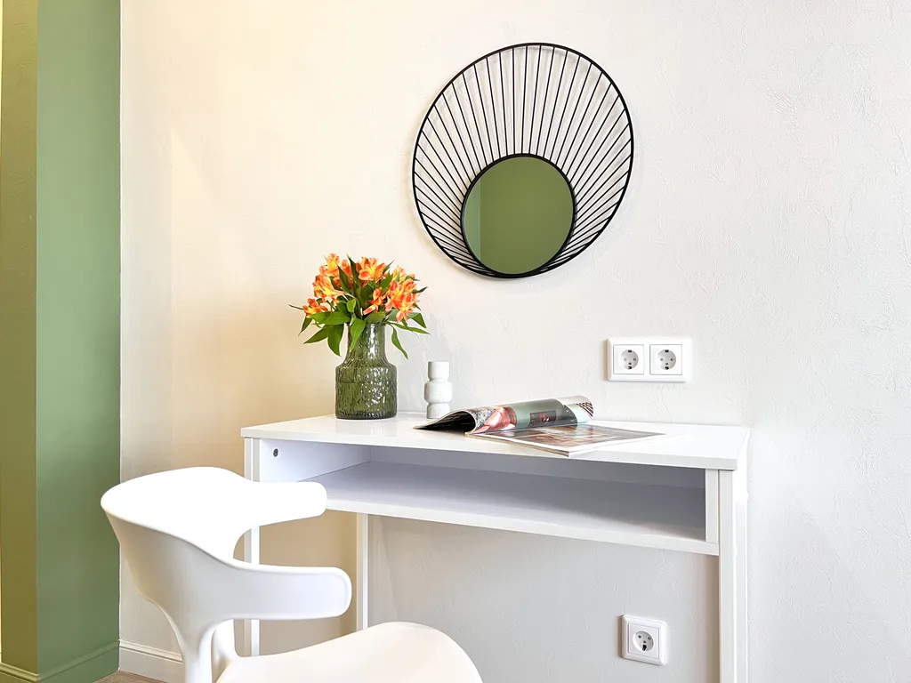 Трешка у аквапарка с панорамным видом на реку