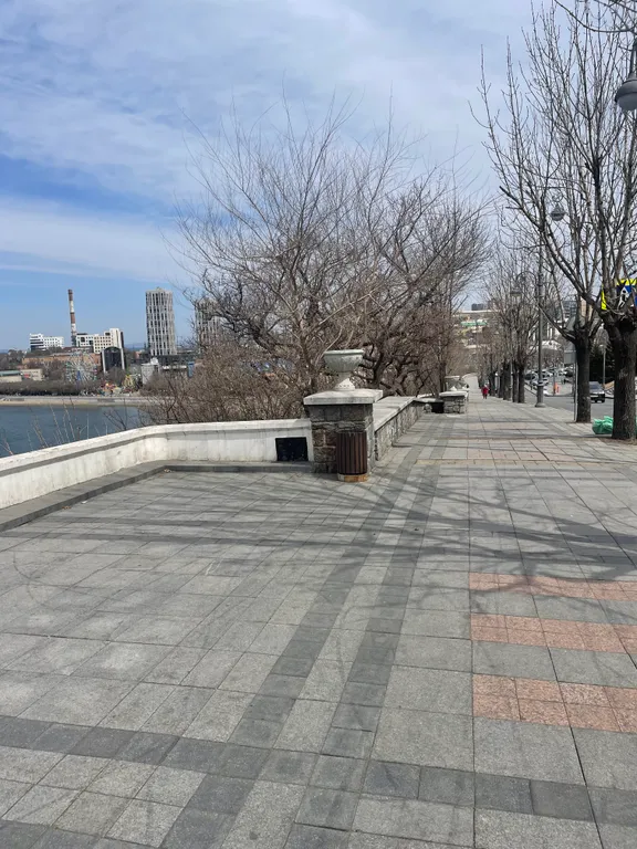 Небольшая уютная студия на набережной