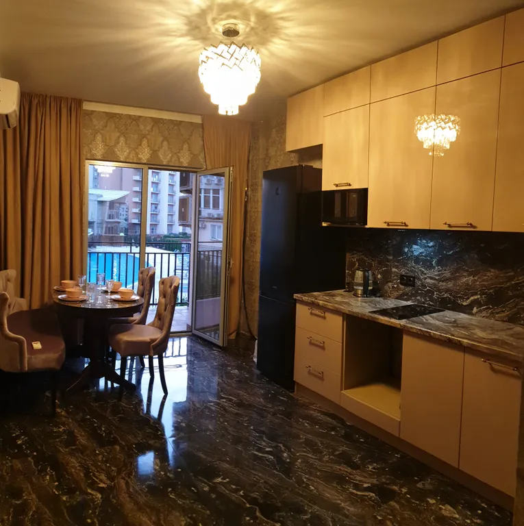 Квартира Стильная квартира с шикарным балконом и видом на бассейн — Геленджик