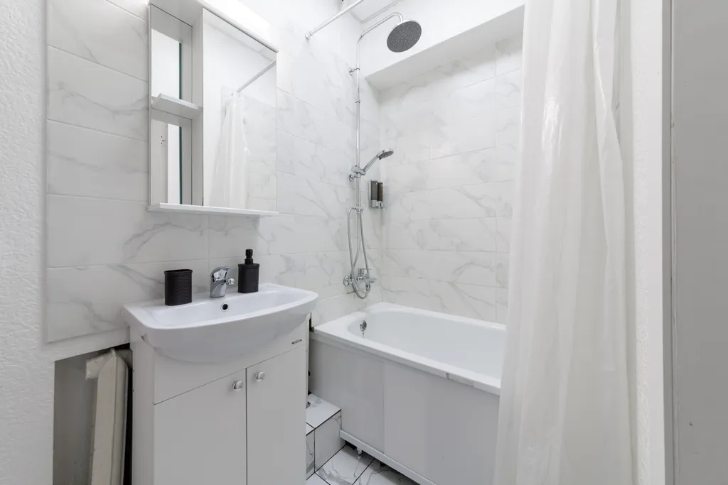 Квартира Просторная квартира у Дворцовой с 4 комнатами DereMRents — Санкт-Петербург