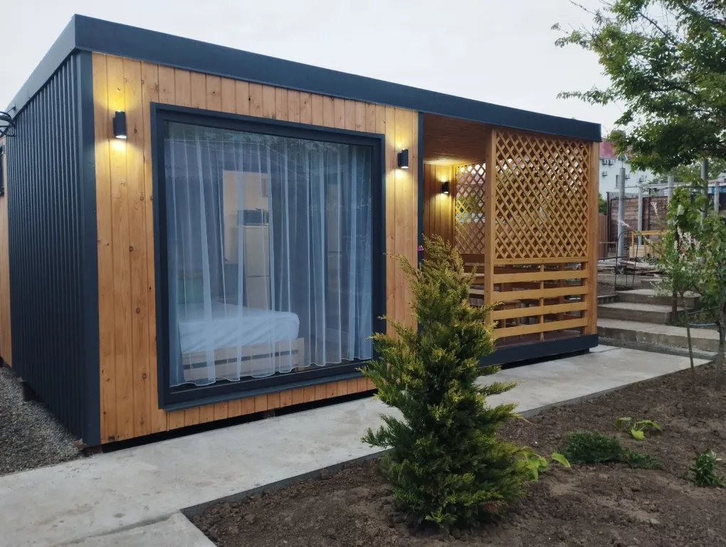 Тини хаус уютный домик на море