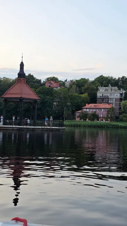 Квартира Квартира Очарование с видом на озеро — Светлогорск