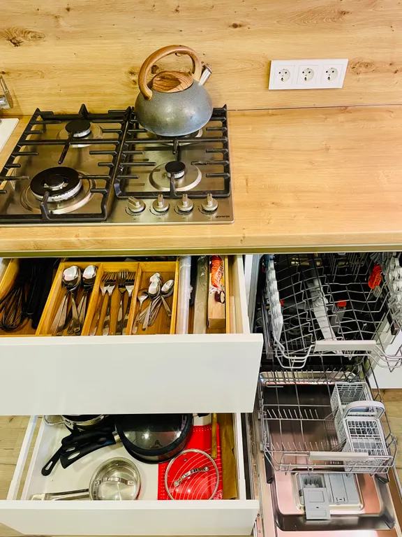 Уютная современная квартира с пластинками и хорошим вкусом