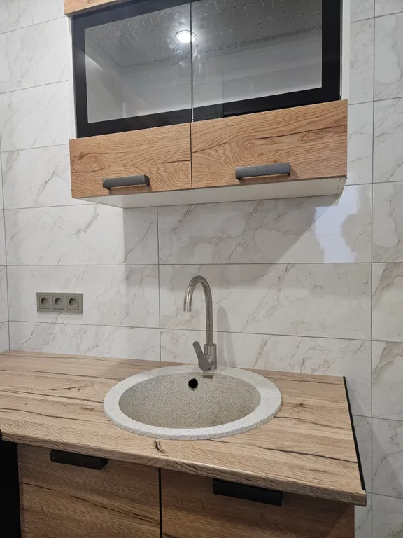 Квартира с ремонтом на первой береговой линии