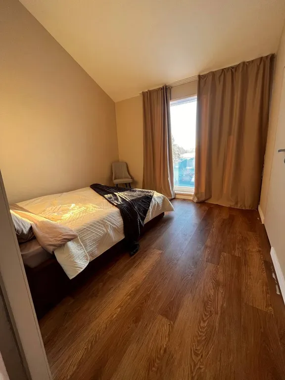 Коттедж Коттедж у озера — Санкт-Петербург