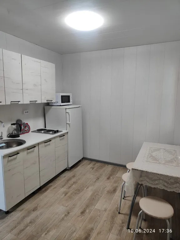 Квартира Отдельная мансарда с верандой — Ейск