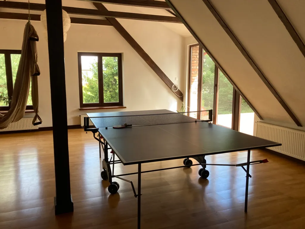 Дом с пляжем у моря