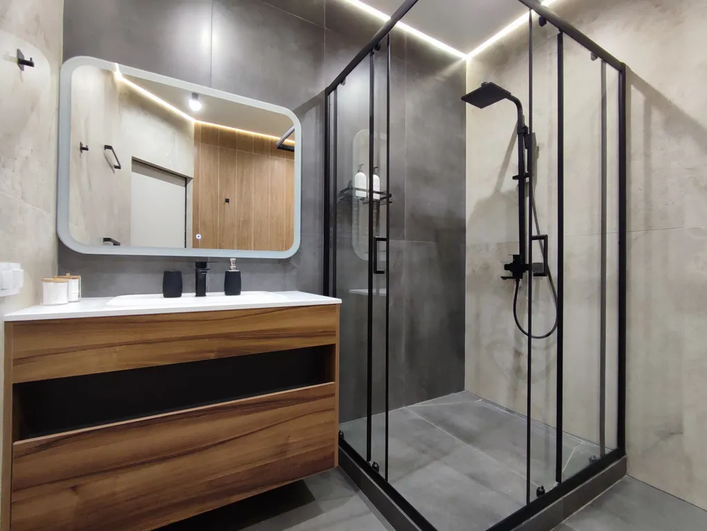 Современные, яркие апартаменты