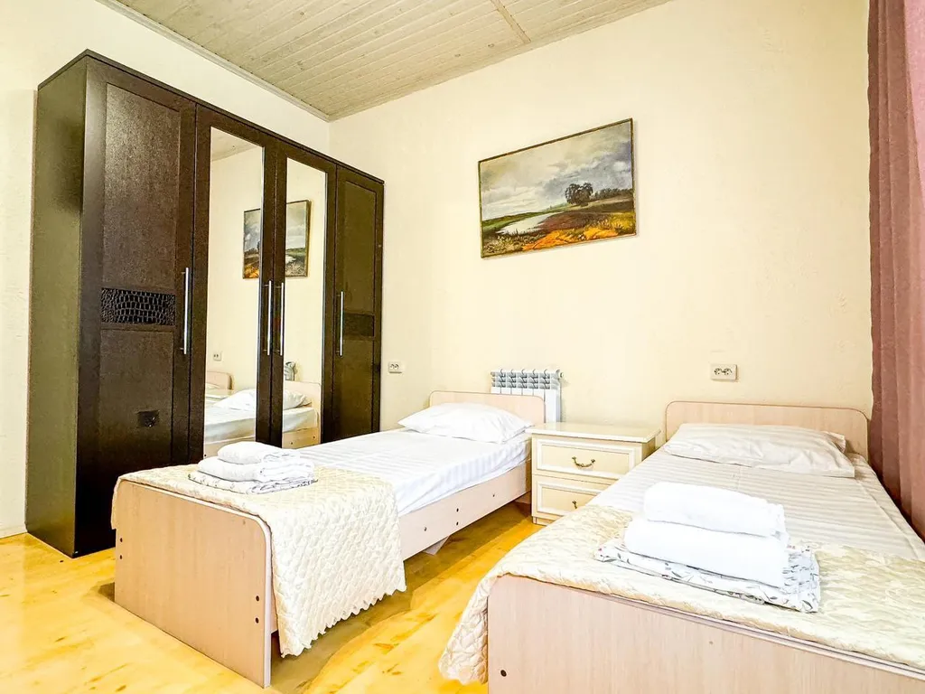 Новый Эко Дом Коттедж с бассейном, садом, мангалом и беседкой