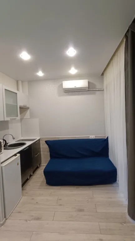 Квартира Квартира Студия с бассейном на берегу моря — Адлер