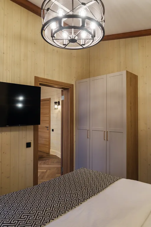 ШАЛЕ №8 (1-ЭТАЖ)  60м² до 6 мест