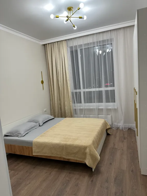 Полноценная 2-комнатная квартира в центре левого берега