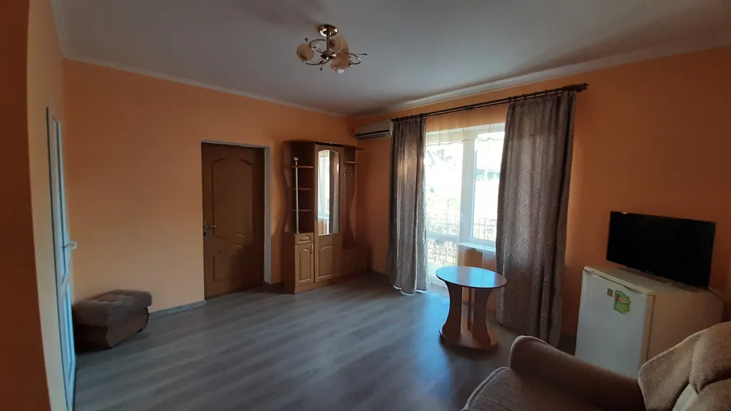 "Номер улучшенный с видом на горы"