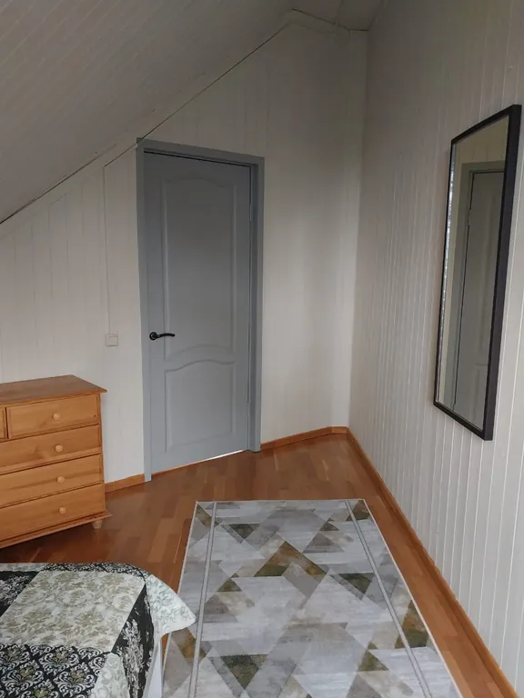 Комфортабельный 2-х этажный коттедж на 1 линии о. Селигер