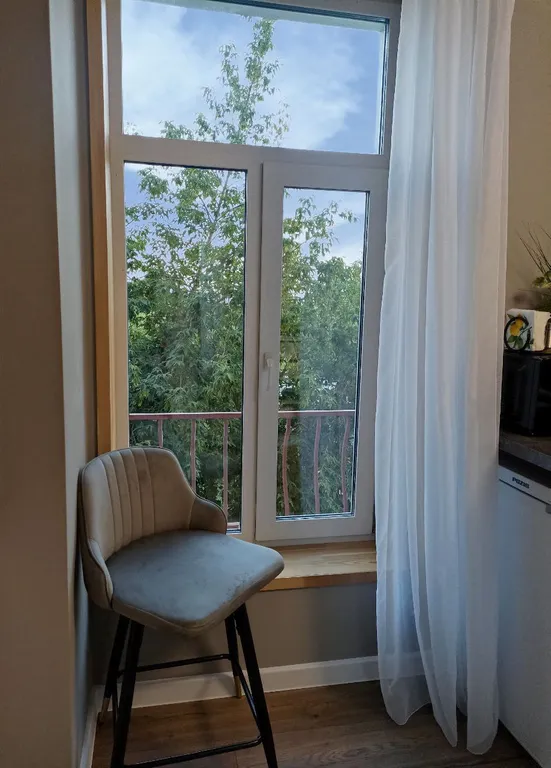 Сиреневая квартира с панорамой на город