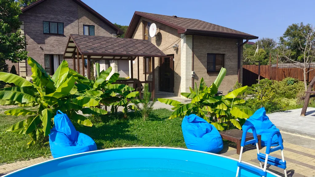 Коттедж-студия с видом на горы — аренда посуточно в Даховская