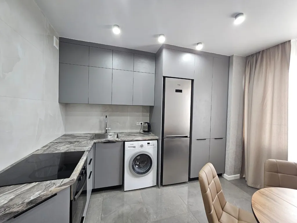 Современная  двушка в центре города