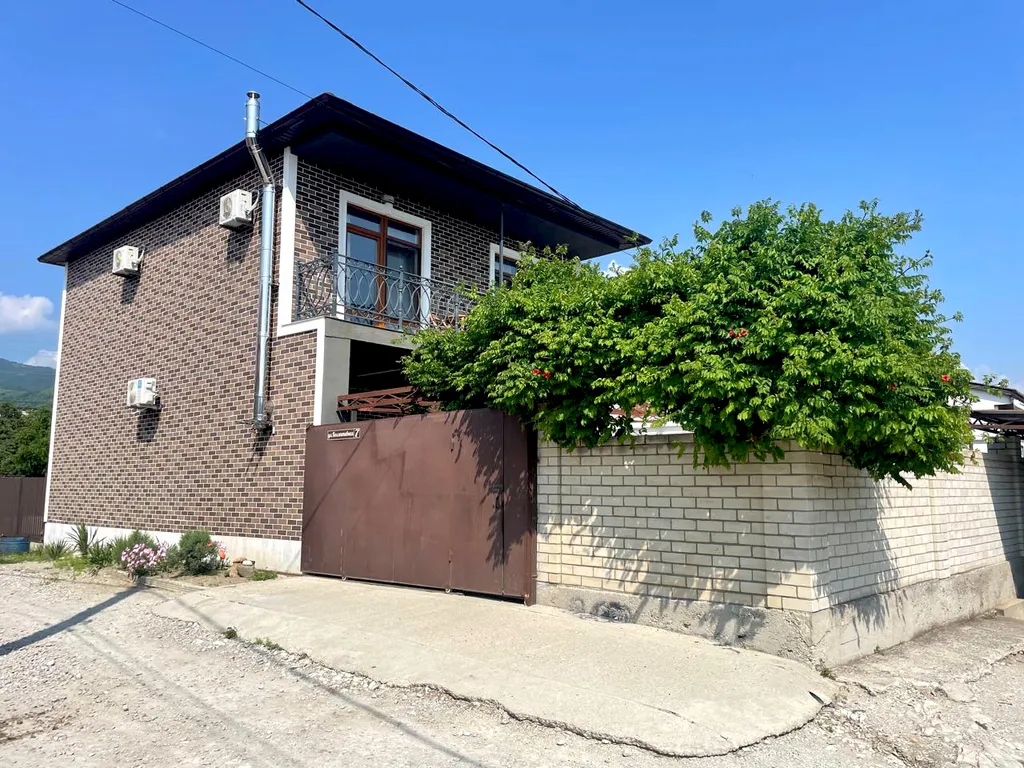 Коттедж 4-комнатный Дом — аренда посуточно в Кабардинка