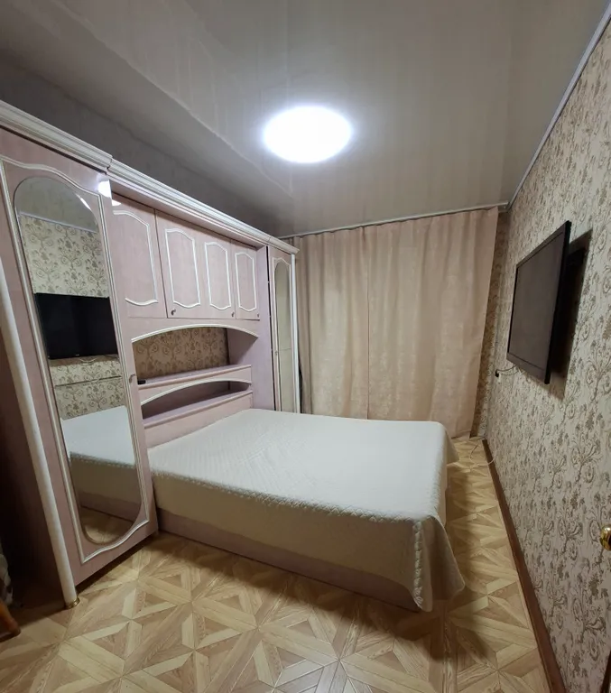 4х комнатная квартира в центре