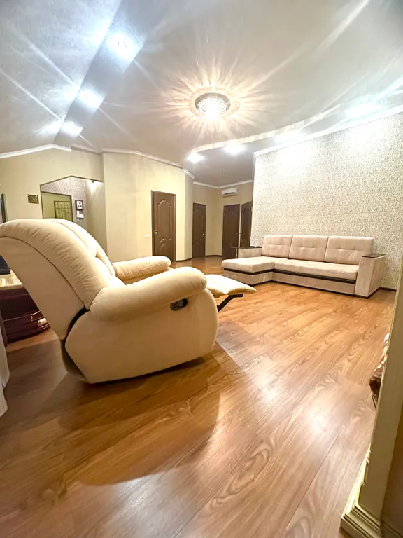 Уютный дом с видом на горы