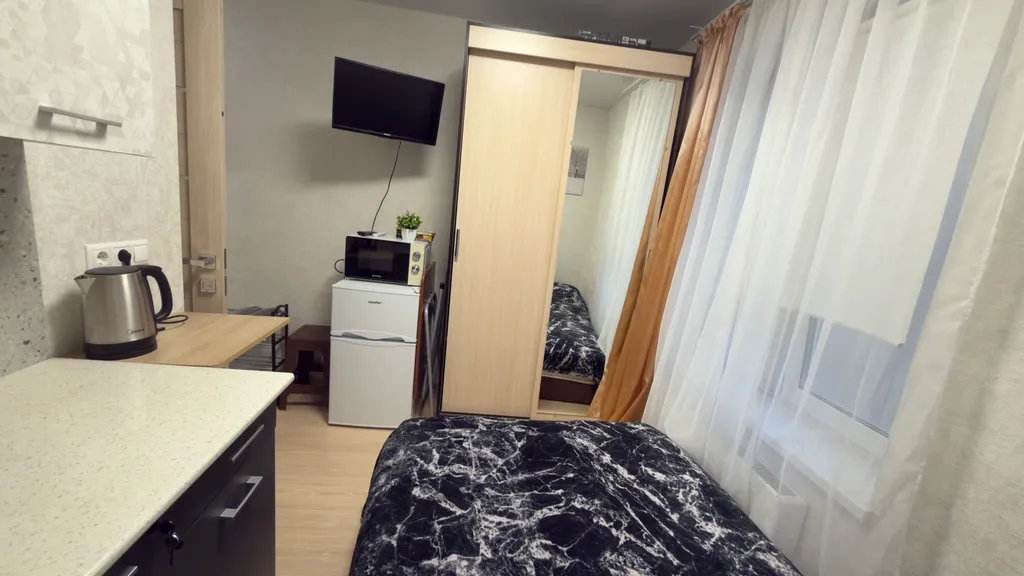 Квартира Квартира Маленькая уютная студия с парковкой — Москва