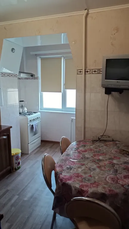 Квартира Светлая, уютная квартира — Евпатория