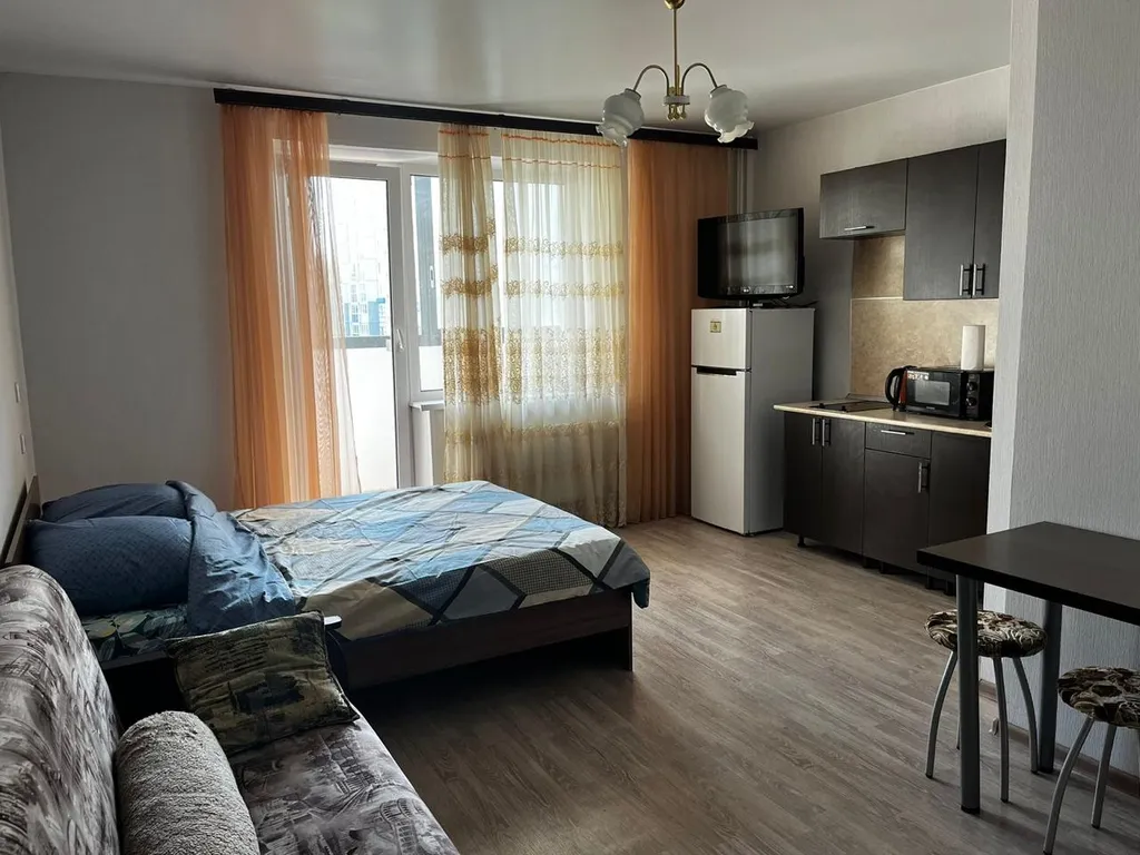 Квартира Студия на АМЗ — аренда посуточно в Челябинск