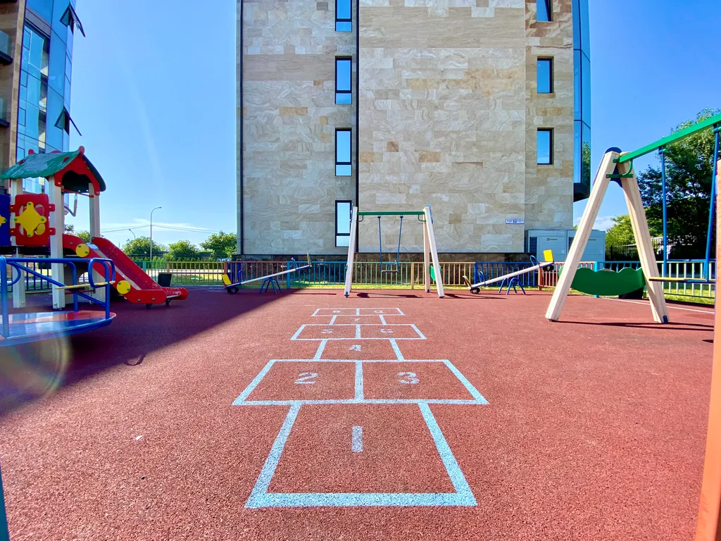 Комфорт с видом на горы и балконом