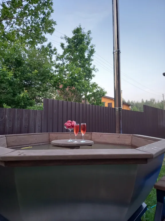 Дом под соснами