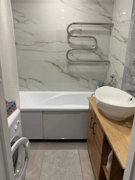 2-комнатная квартира в новостройке, недалеко от крепости и центра