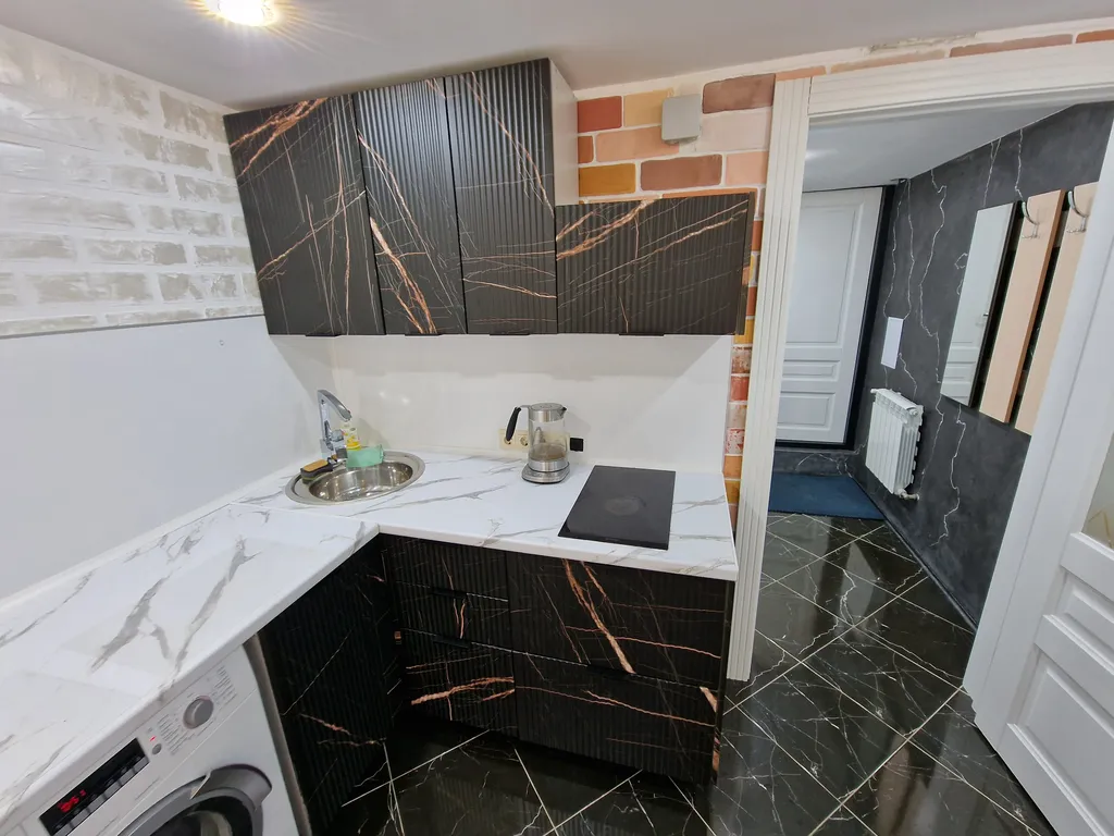 Отличная большая квартира в частном доме в самом центре Иркутска