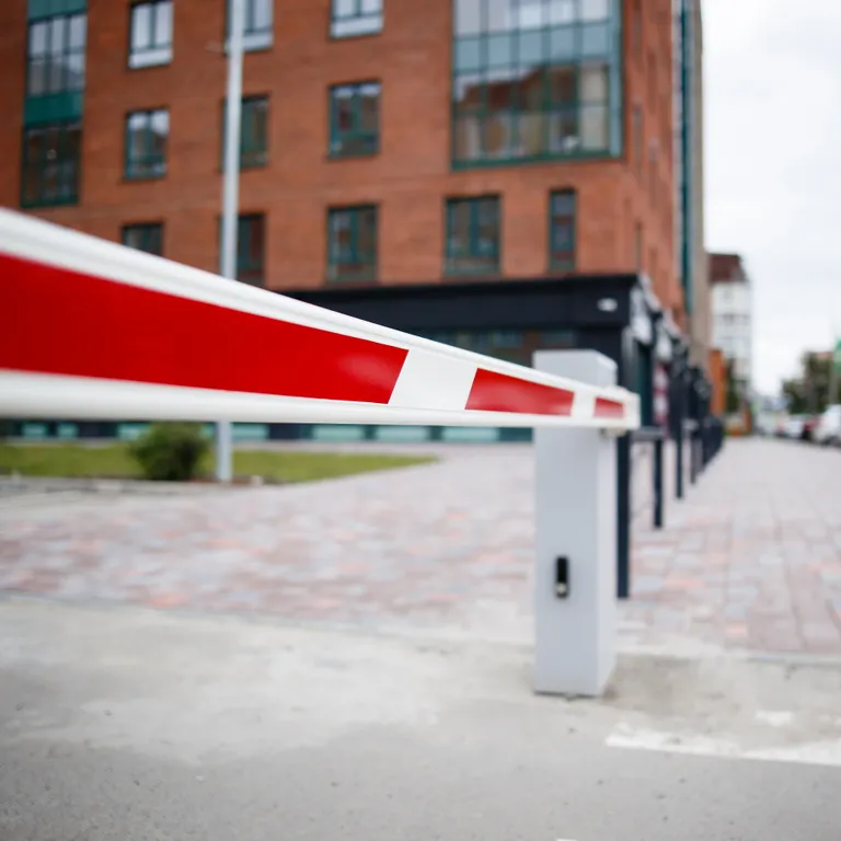 Дизайнерская студия в клубном доме в центре рядом с набережной