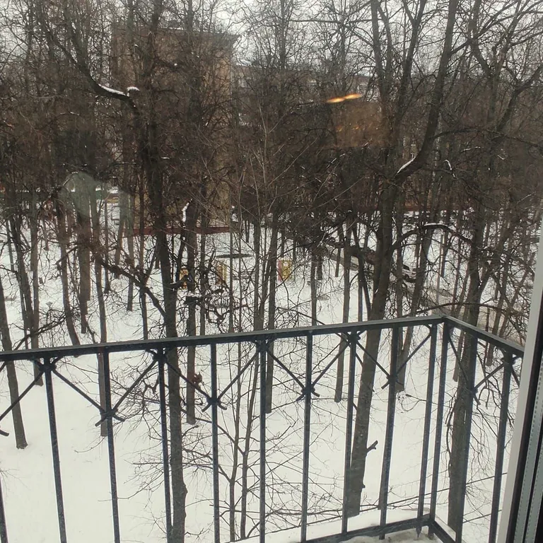 Квартира Квартира с балконом, рядом с метро и бесплатной парковкой. — Москва